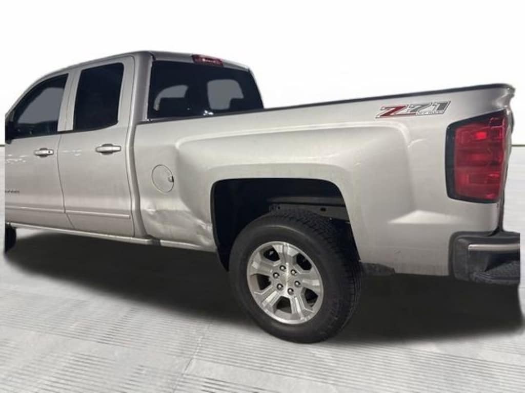 Used 2017 Chevrolet Silverado 1500 LT Truck