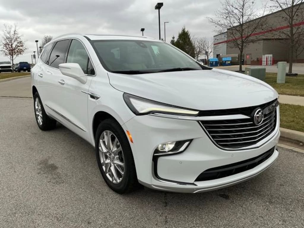 Used 2024 Buick Enclave Essence SUV
