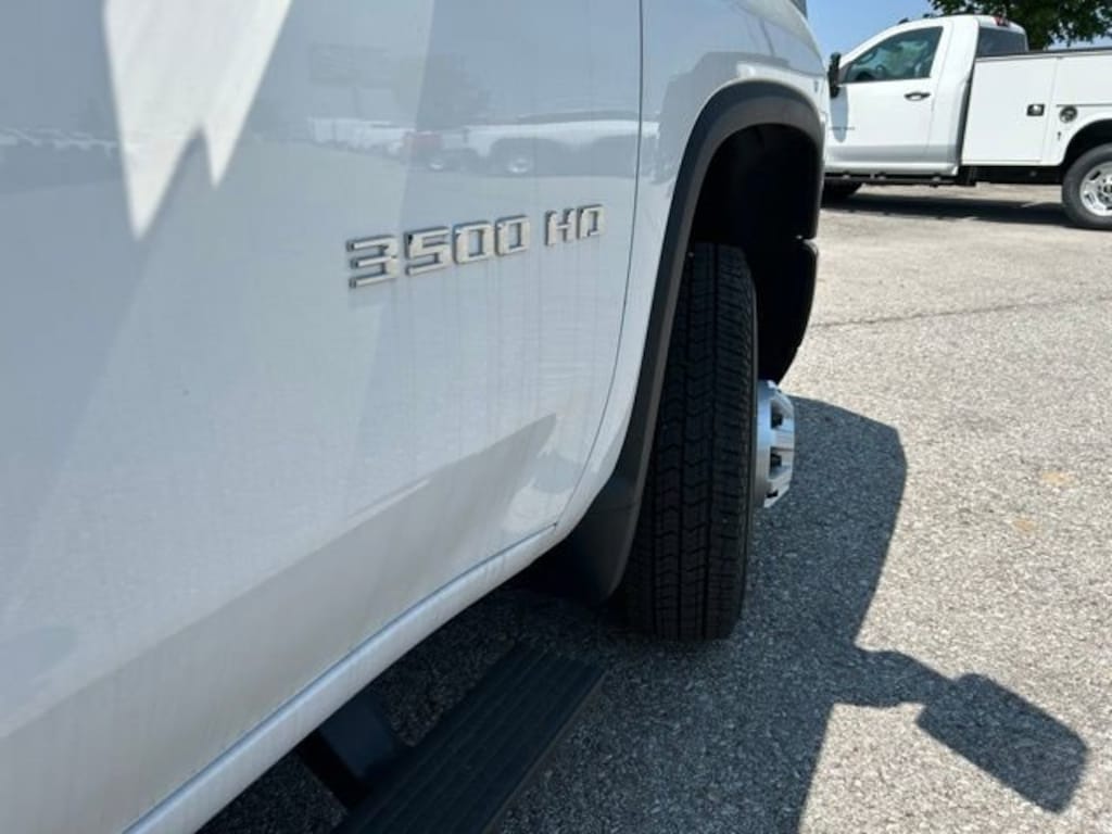 New 2024 Chevrolet Silverado 3500 HD Chassis Cab Work Truck Truck