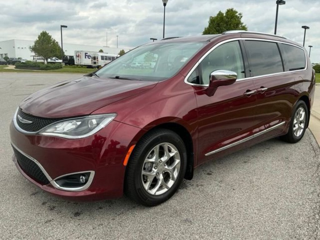 Used 2019 Chrysler Pacifica Limited