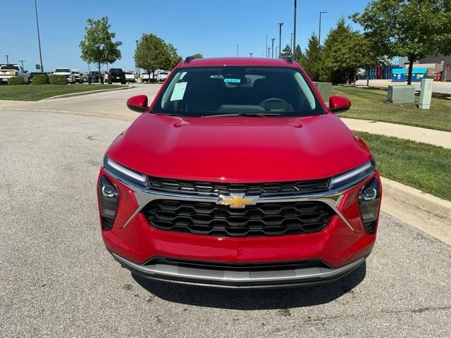 2026 Chevrolet Trax LT - Photo 9