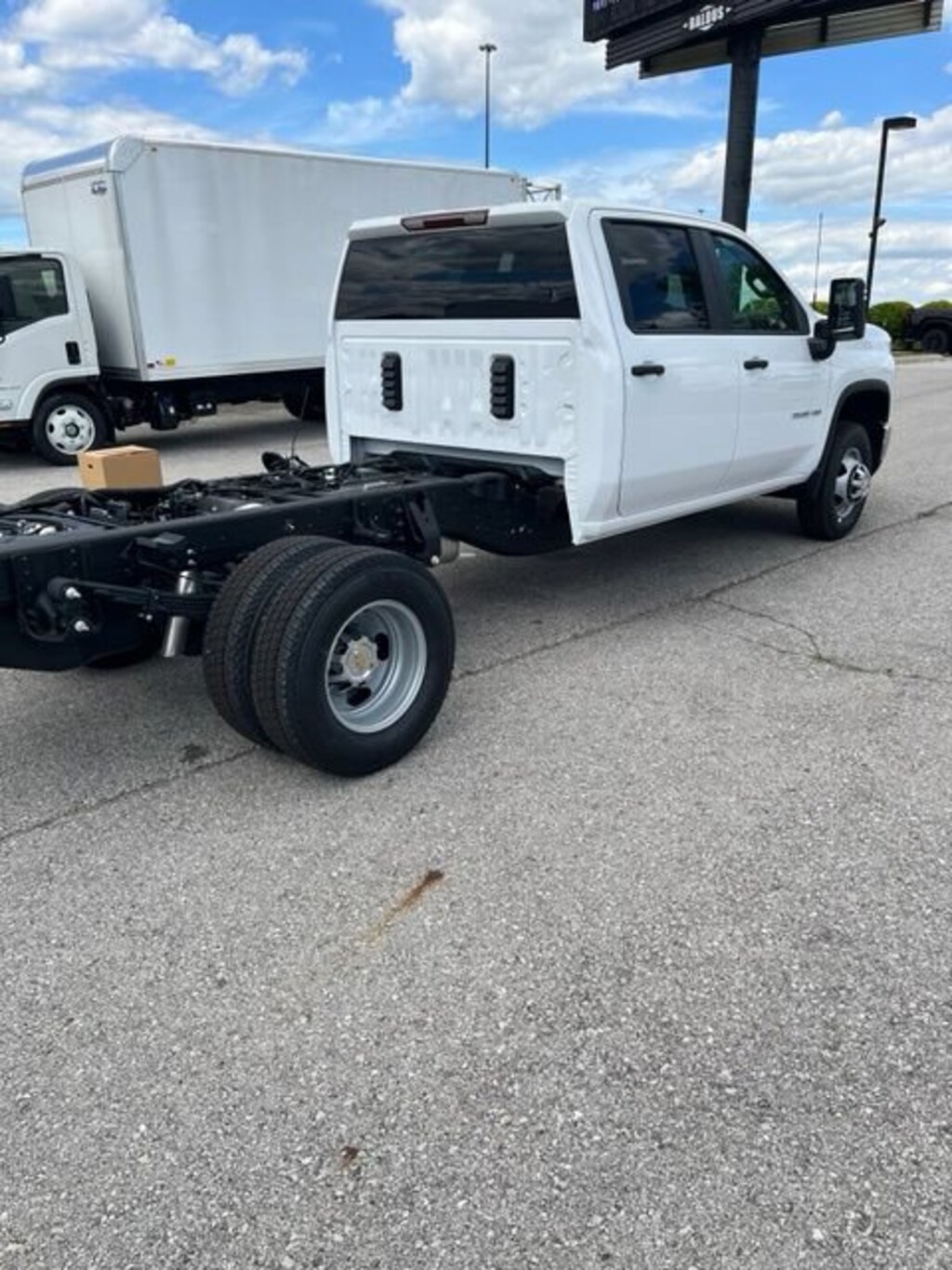 New 2026 Chevrolet Silverado 3500 HD Chassis Cab Work Truck Truck