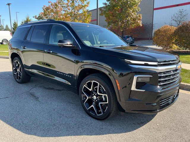 Used 2025 Chevrolet Traverse High Country SUV