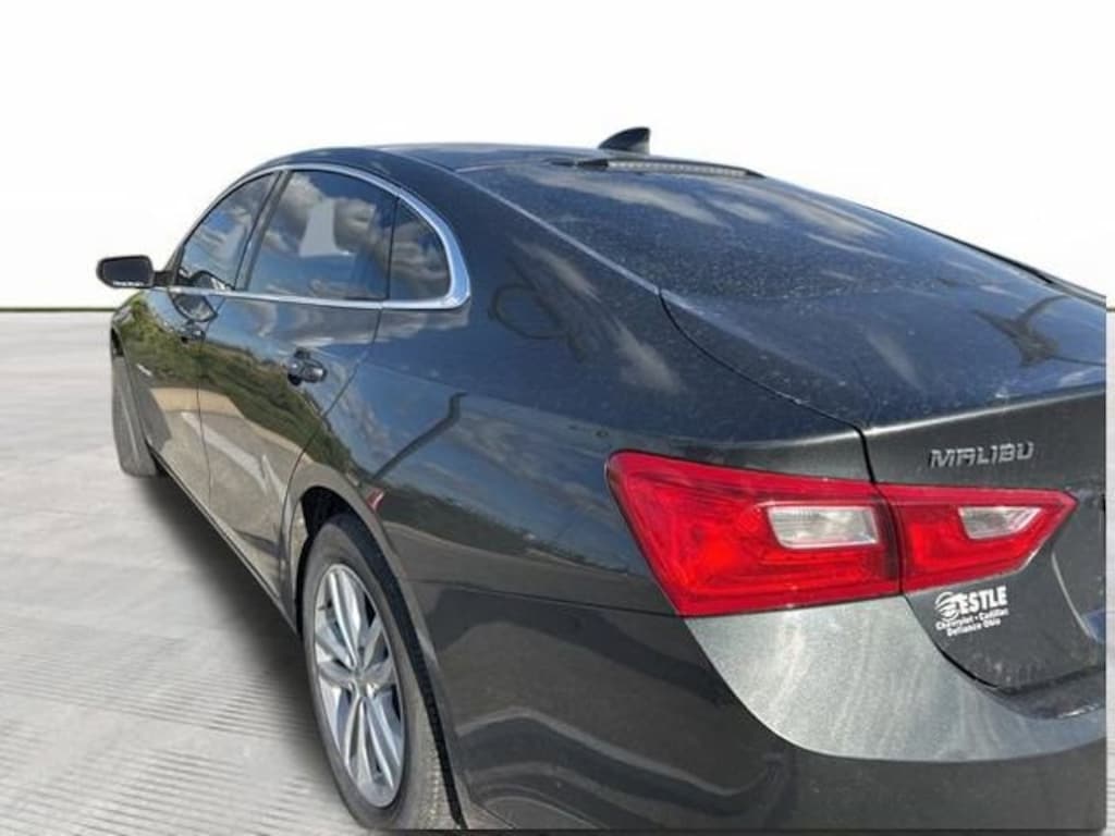 Used 2018 Chevrolet Malibu LT Car