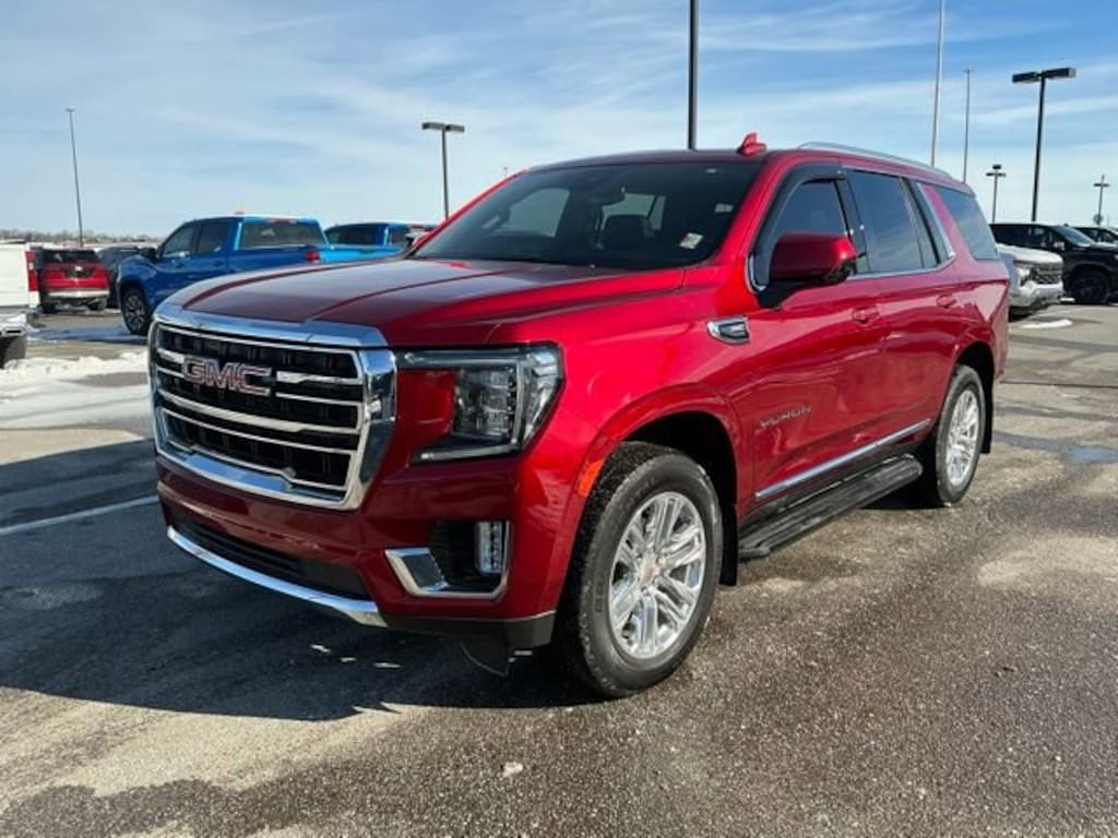 Used 2023 GMC Yukon SLT SUV