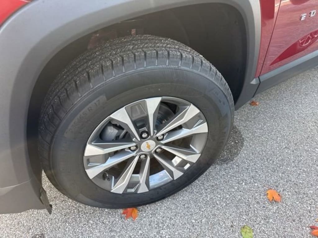 New 2026 Chevrolet Equinox LT SUV