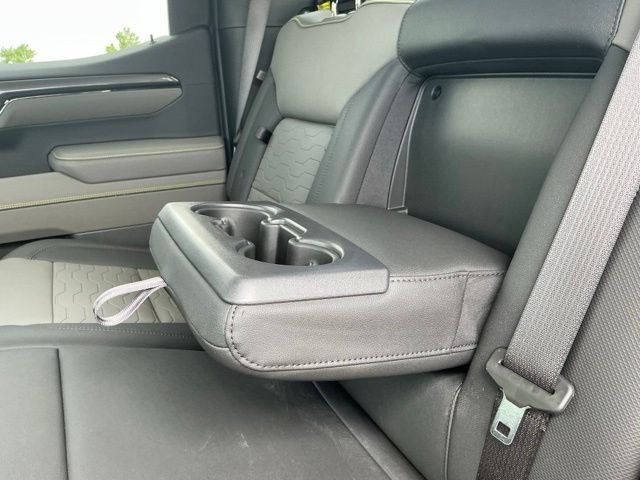 2026 Chevrolet Silverado 1500 ZR2 - Photo 36