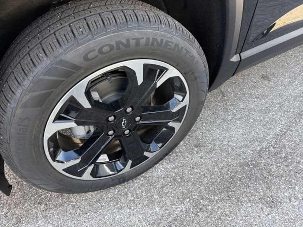 New 2026 Chevrolet Equinox LT SUV