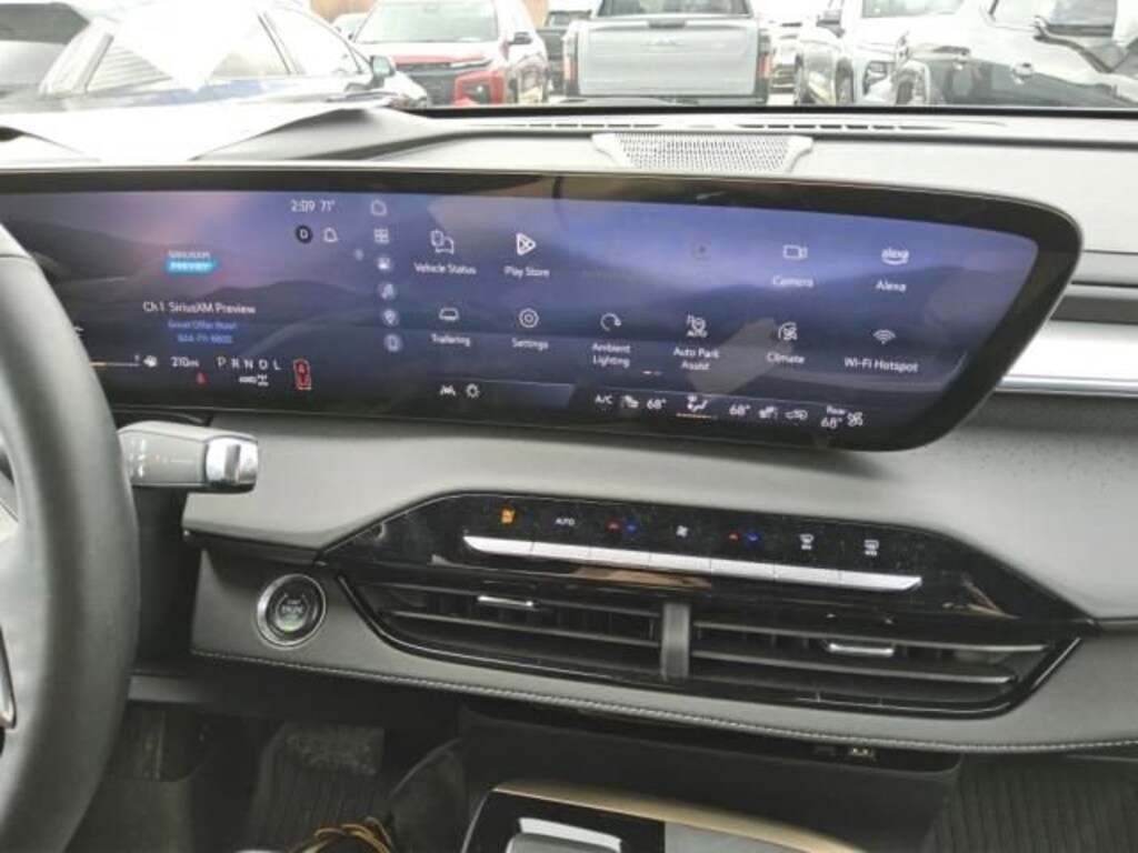 Used 2025 Buick Enclave Avenir SUV