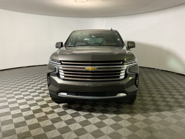 2021 Chevrolet Suburban High Country photo 2