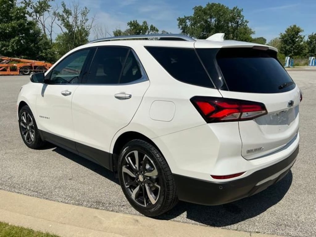 Used 2022 Chevrolet Equinox Premier SUV