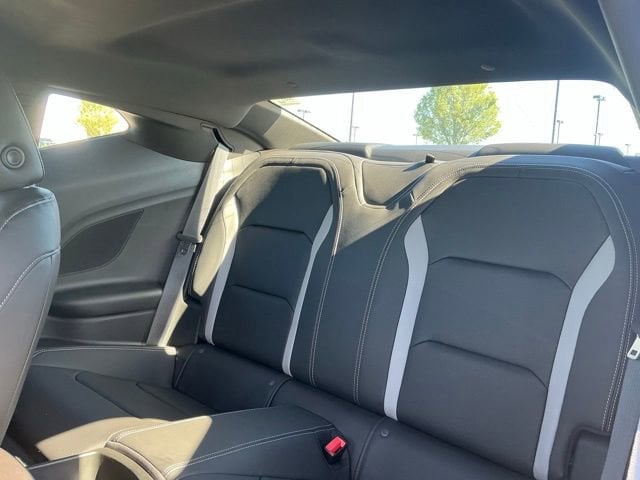 2023 Chevrolet Camaro 2LT - Photo 27