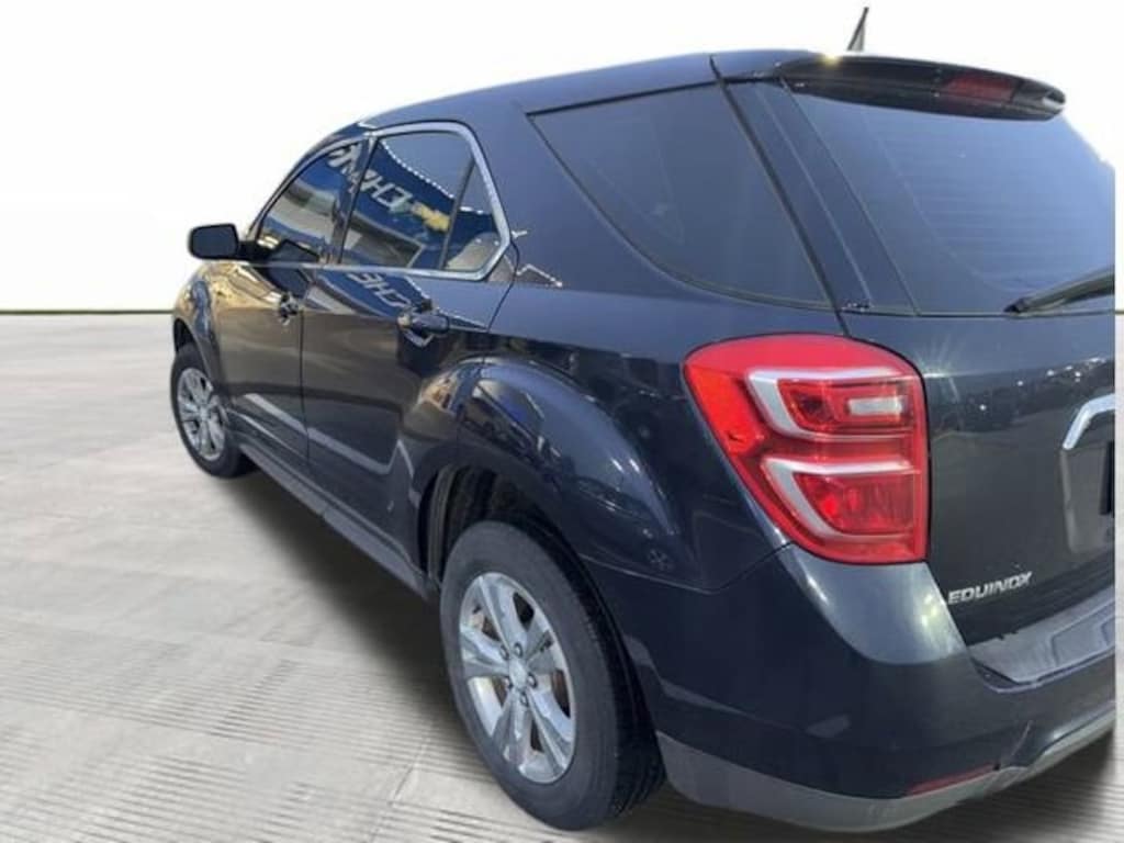 Used 2017 Chevrolet Equinox LS SUV