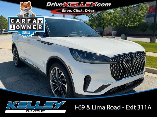 2026 Lincoln Aviator Reserve AWD's photo