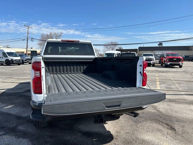 2024 Chevrolet Silverado 3500HD photo 3