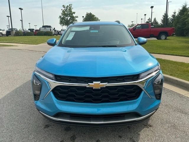 2026 Chevrolet Trax LT - Photo 9