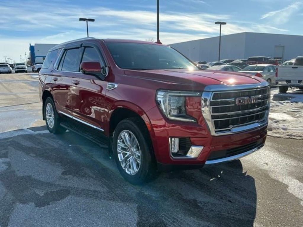 Used 2023 GMC Yukon SLT SUV