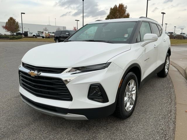 2019 Chevrolet Blazer 2LT photo 2