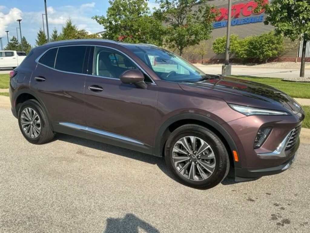 Used 2025 Buick Envision Preferred SUV