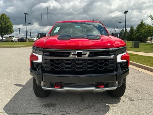 2026 Chevrolet Silverado 1500 ZR2 - Photo 9