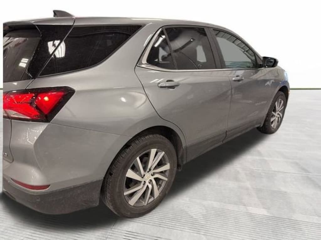 Used 2023 Chevrolet Equinox LT SUV