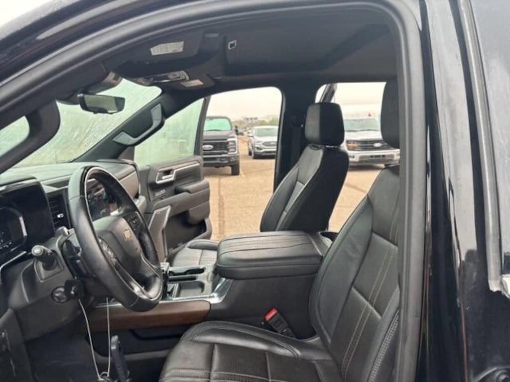 Used 2024 Chevrolet Silverado 1500 High Country Truck