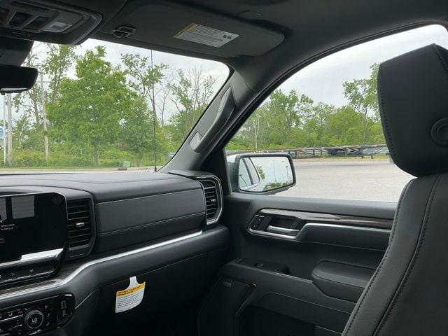 2026 Chevrolet Silverado 1500 LTZ - Photo 28