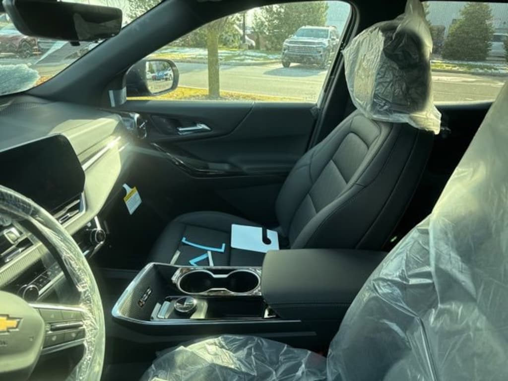 New 2026 Chevrolet Equinox LT SUV