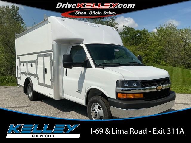 2026 Chevrolet Express 4500 159" WB's photo