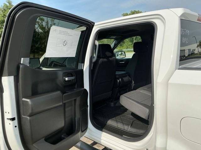 2026 Chevrolet Silverado 1500 Custom - Photo 17