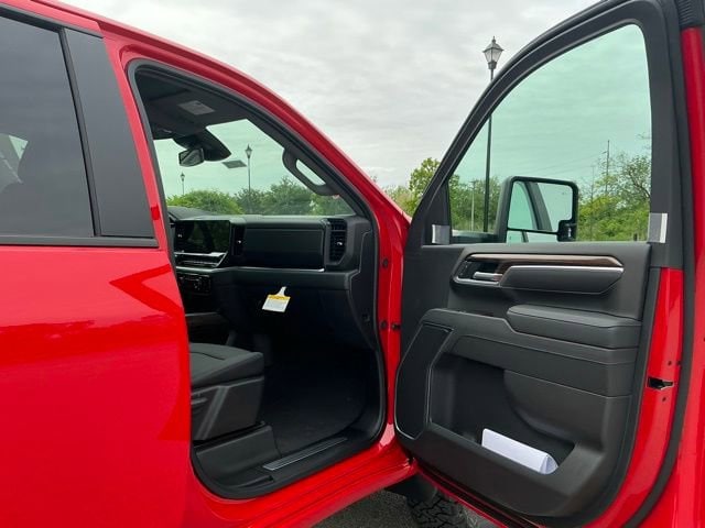 2026 Chevrolet Silverado 2500 HD LT - Photo 17