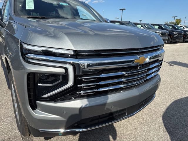 2025 Chevrolet Tahoe Premier photo 2