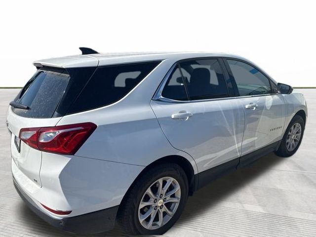 2020 Chevrolet Equinox LT photo 3
