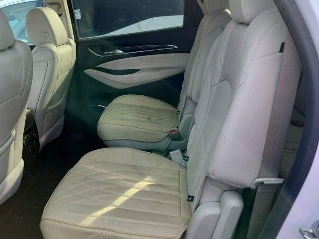 2024 Buick Enclave Essence photo 3