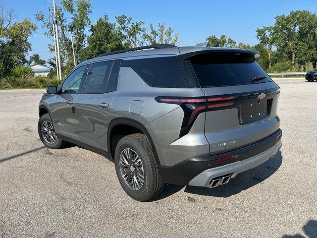 2026 Chevrolet Traverse photo 2