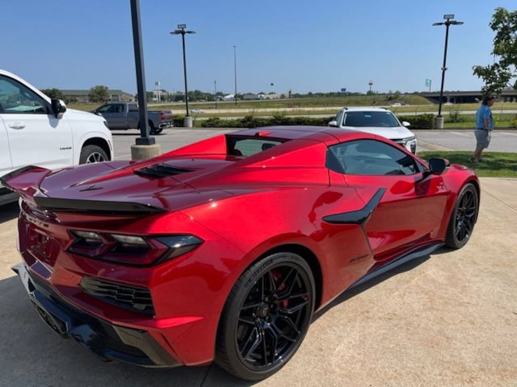Used 2025 Chevrolet Corvette Z06 2LZ Performance