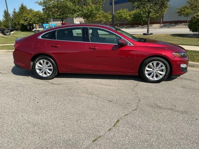 2020 Chevrolet Malibu 1LT photo 2