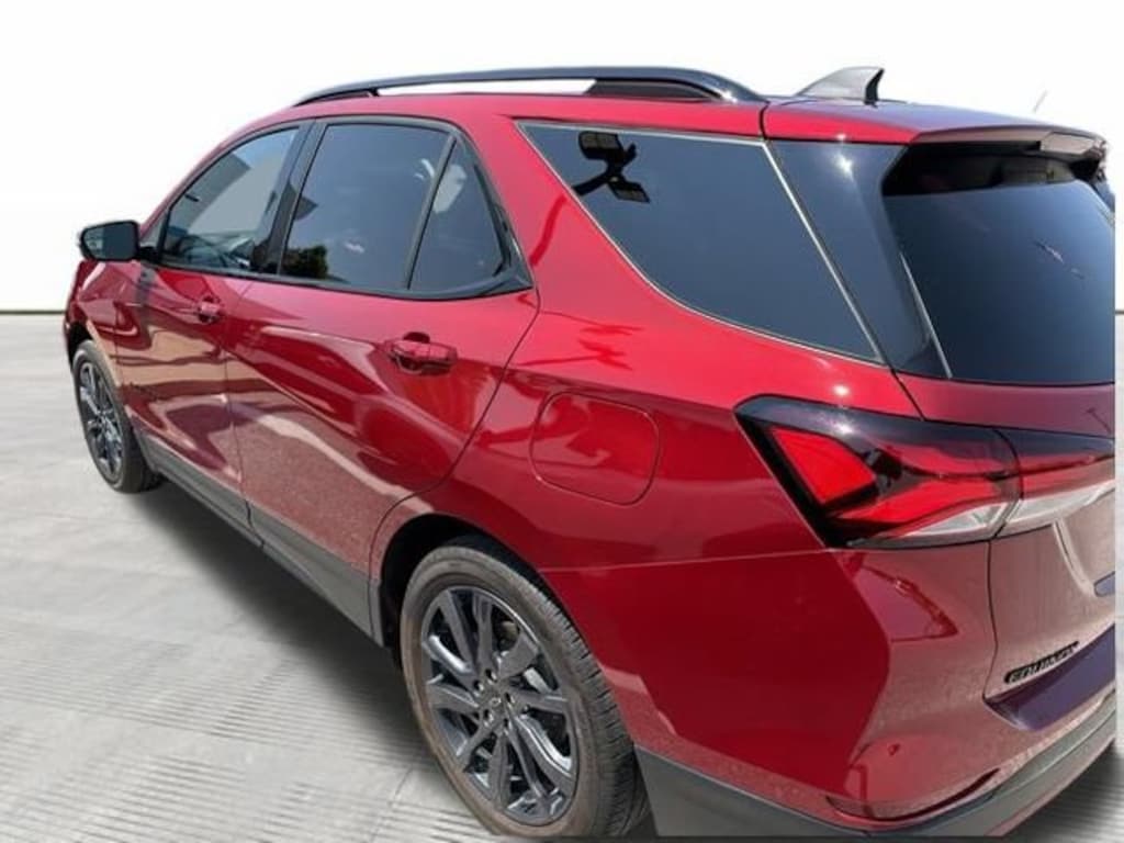 Used 2024 Chevrolet Equinox RS SUV