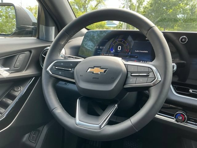 2027 Chevrolet Equinox LT - Photo 22