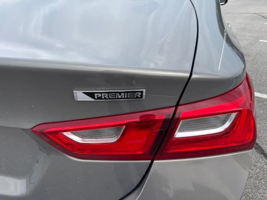 Used 2018 Chevrolet Malibu Premier Car