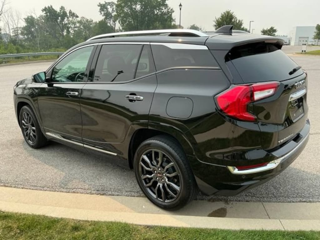 Used 2022 GMC Terrain Denali SUV