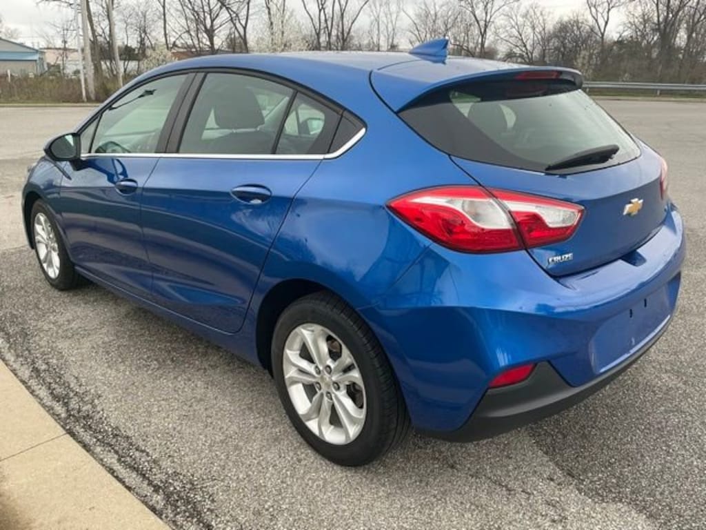 Used 2019 Chevrolet Cruze LT Car