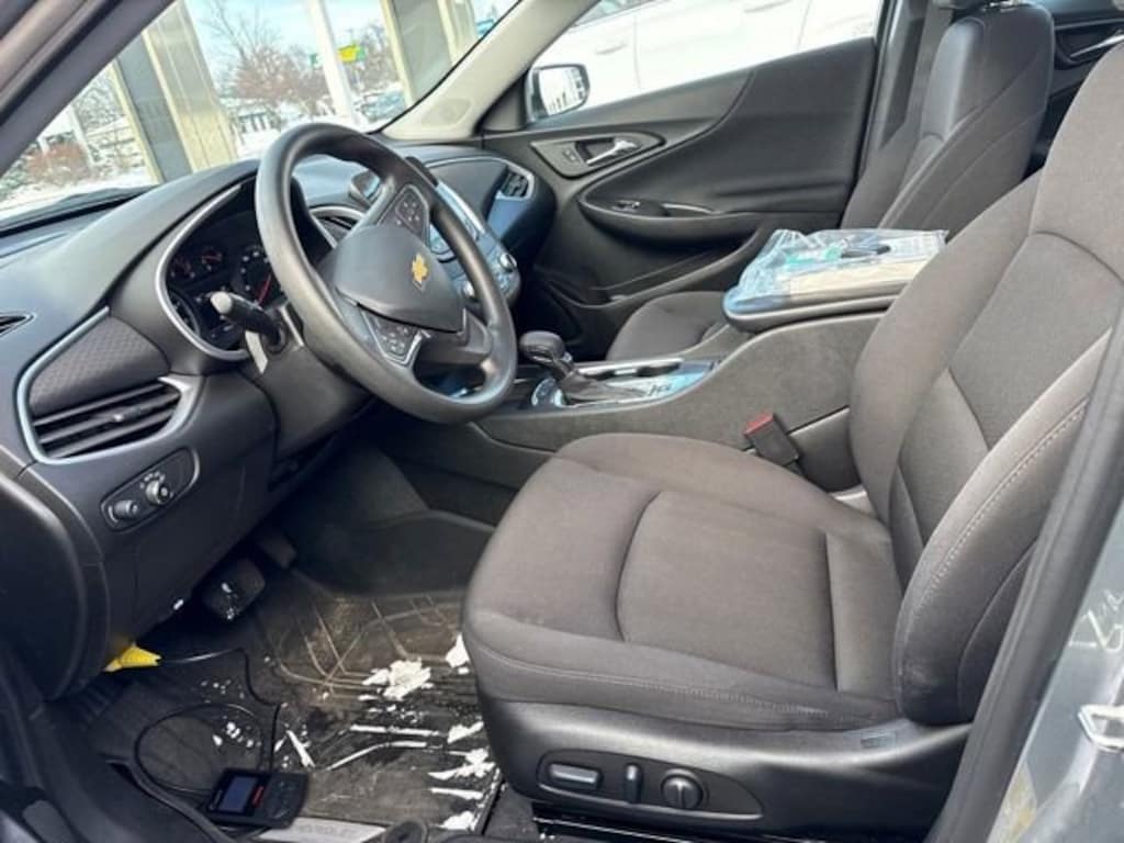 Used 2024 Chevrolet Malibu 1LT Car