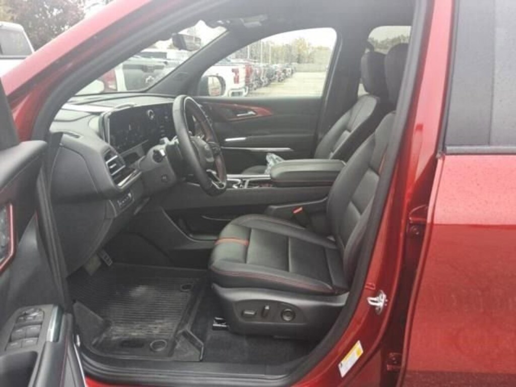 Used 2024 Chevrolet Traverse RS SUV