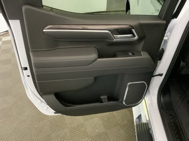 2026 Chevrolet Silverado 1500 LTZ - Photo 41