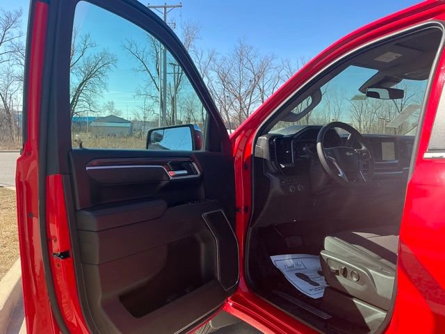 2026 Chevrolet Silverado 1500 LT - Photo 14