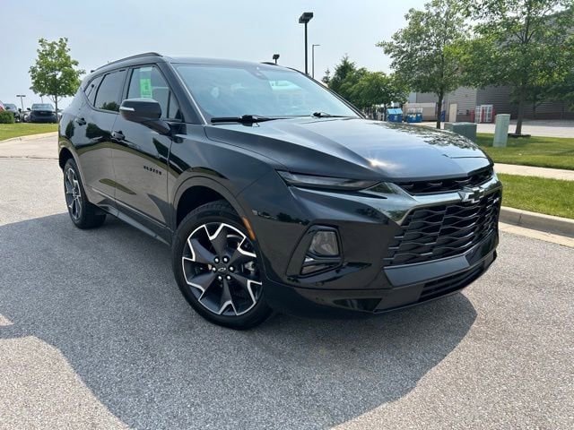 Used 2022 Chevrolet Blazer RS with VIN 3GNKBKRS9NS230582 for sale in Fort Wayne, IN