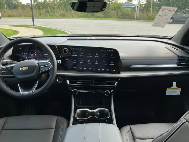 2027 Chevrolet Traverse LT - Photo 21