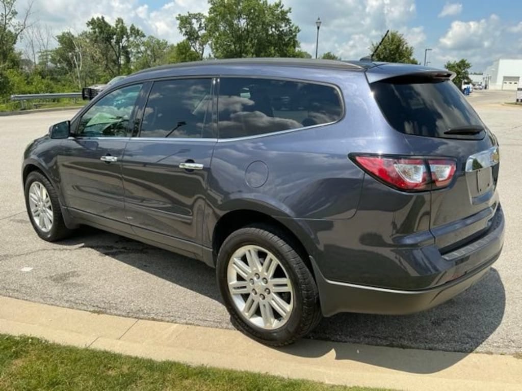 Used 2014 Chevrolet Traverse LT SUV