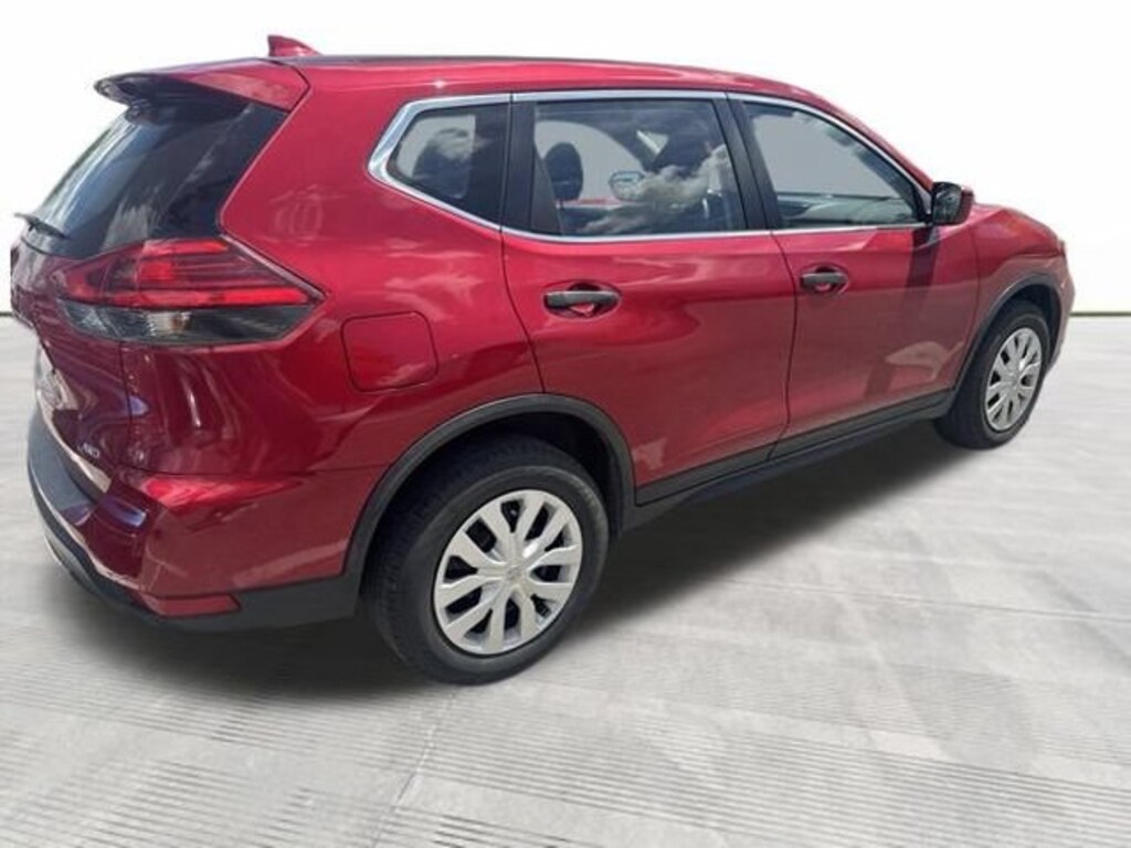 Used 2017 Nissan Rogue S